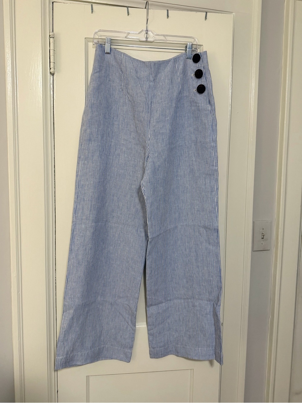 Boden Penzance Linen Trousers - Picture 6 of 11